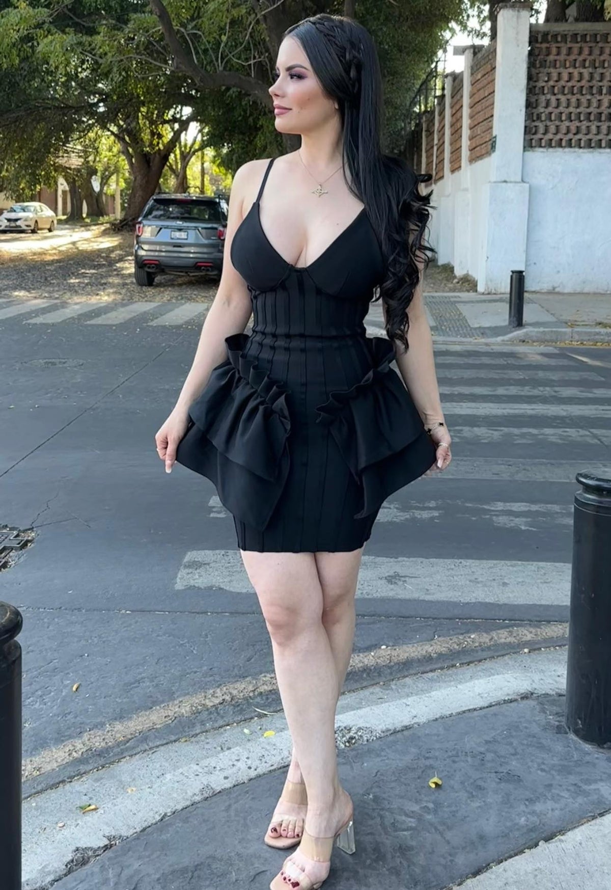 Vestido Peplum Negro